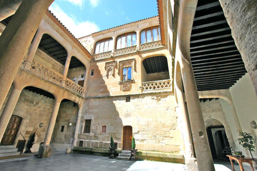 Topas Posada Real Castillo Del Buen Amor מראה חיצוני תמונה