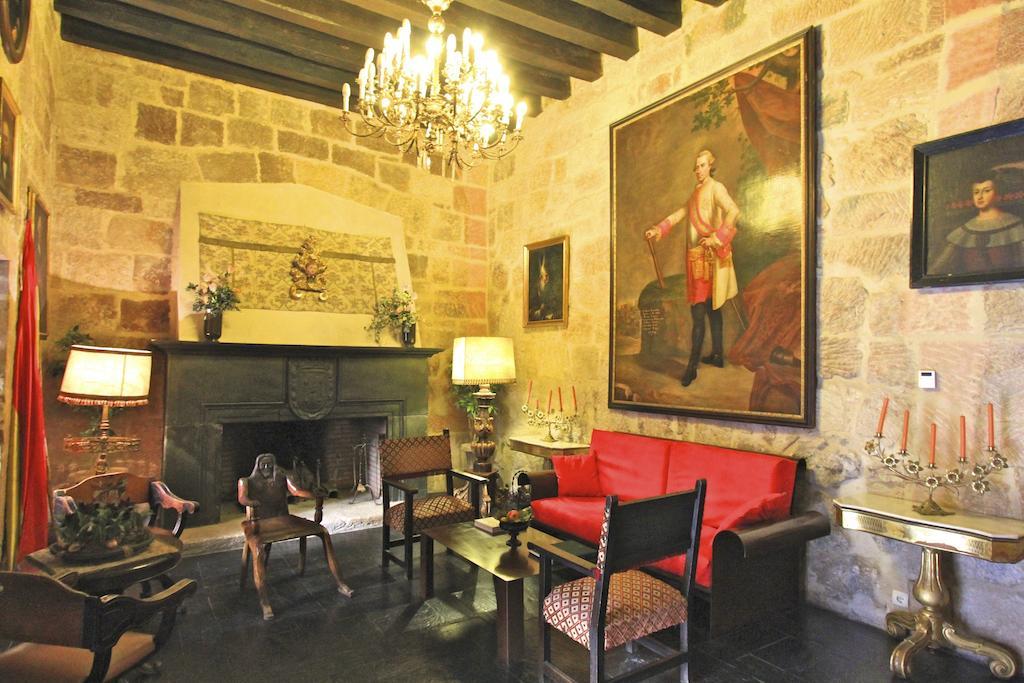 Topas Posada Real Castillo Del Buen Amor מראה חיצוני תמונה