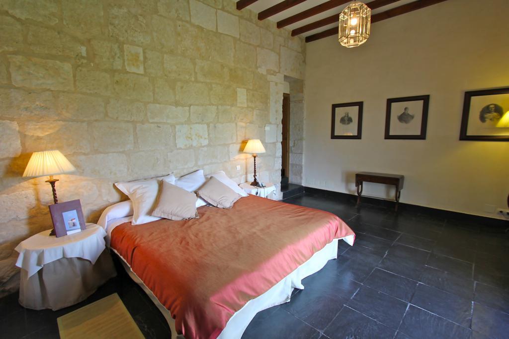 Topas Posada Real Castillo Del Buen Amor מראה חיצוני תמונה