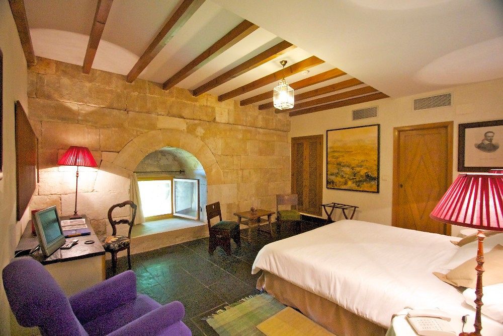 Topas Posada Real Castillo Del Buen Amor מראה חיצוני תמונה